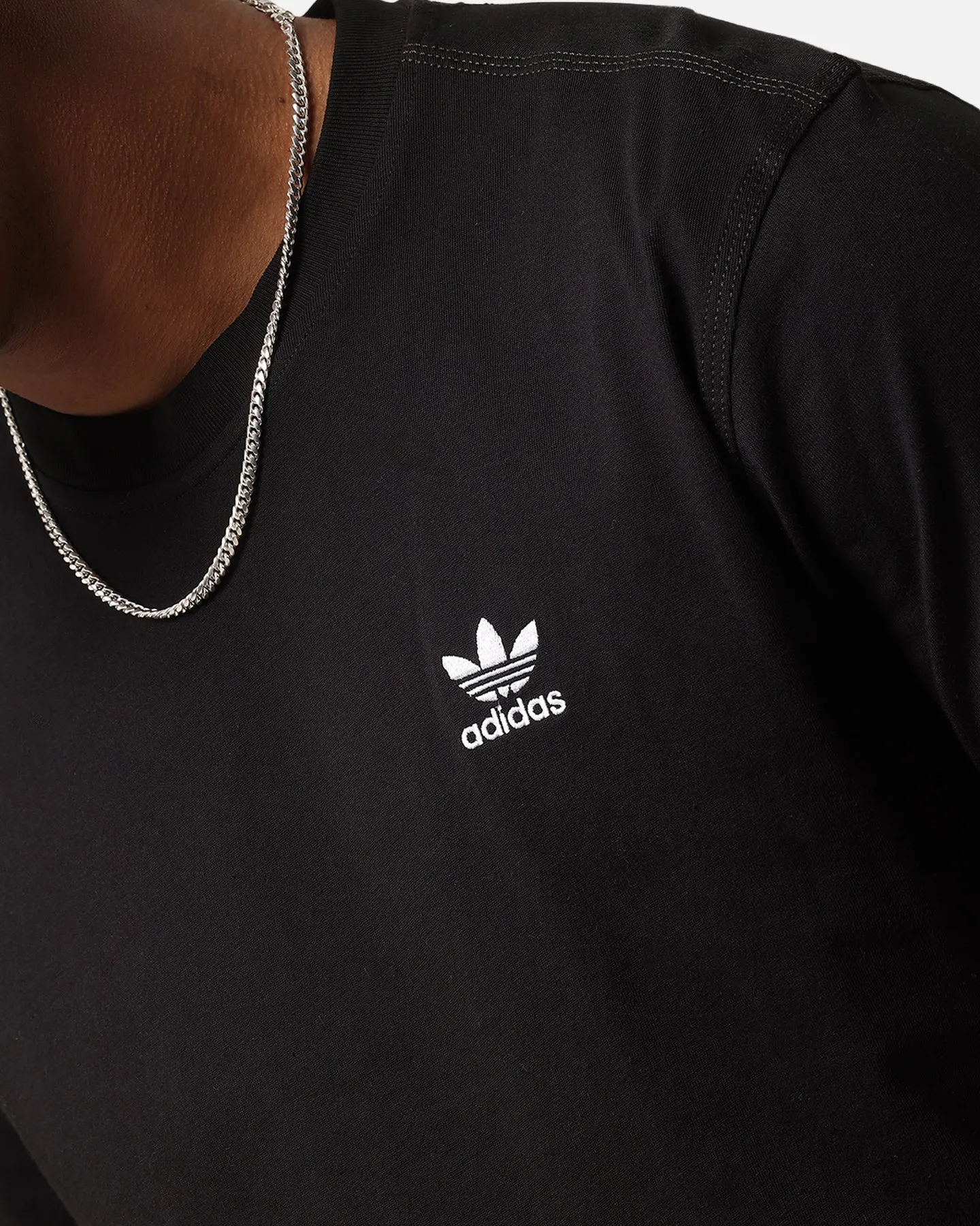 Adidas Essentials T-Shirt Black