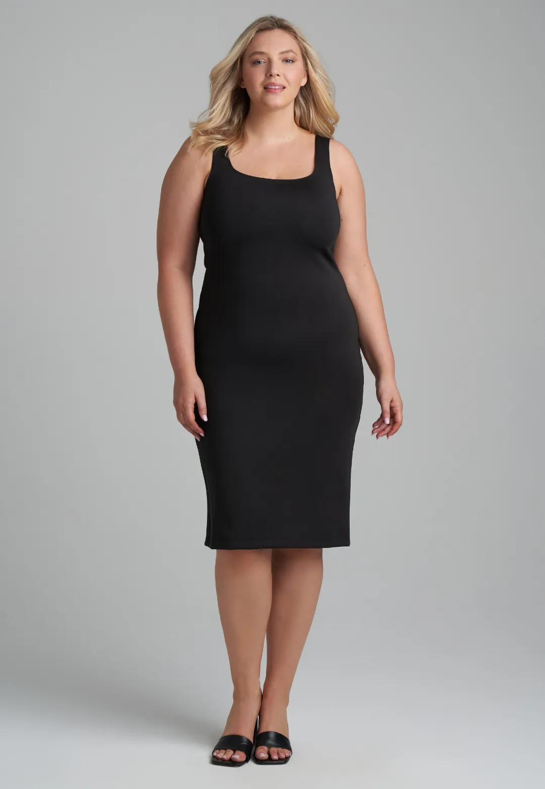 Caterina Short Stretch Knit Dress in Black