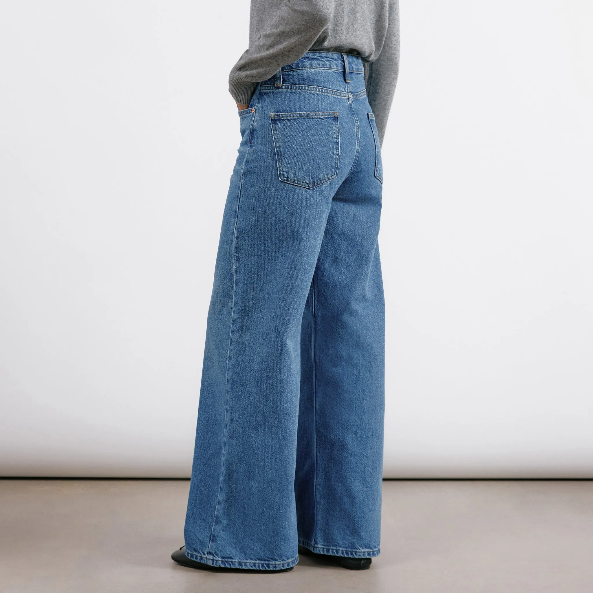 Dark Wash Full Length Wide Leg Jeans