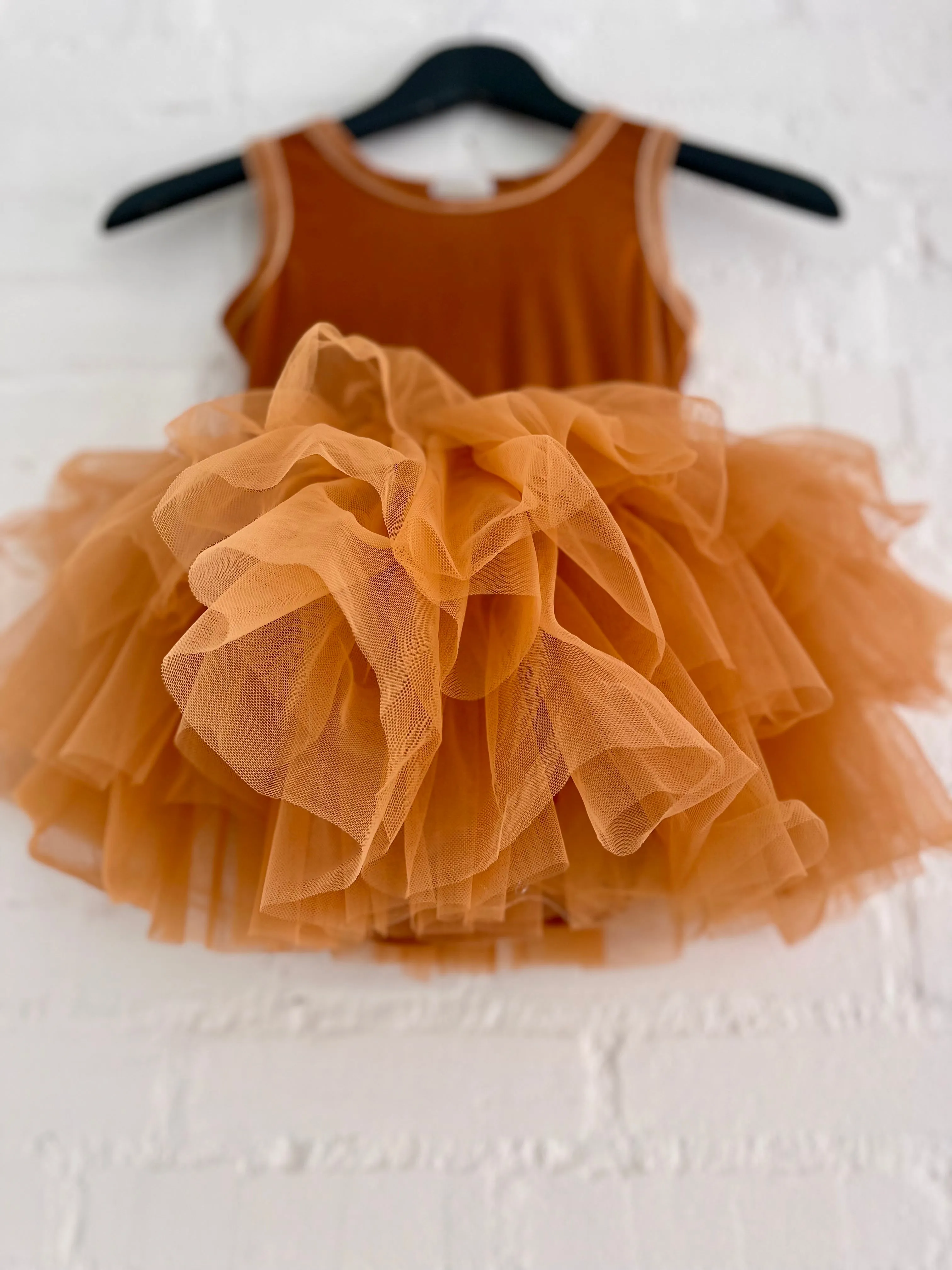 DOLLY TIMELESS VELVET TUTU DRESS caramel