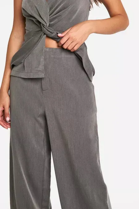 Elevate Wide-Leg High Rise Trousers