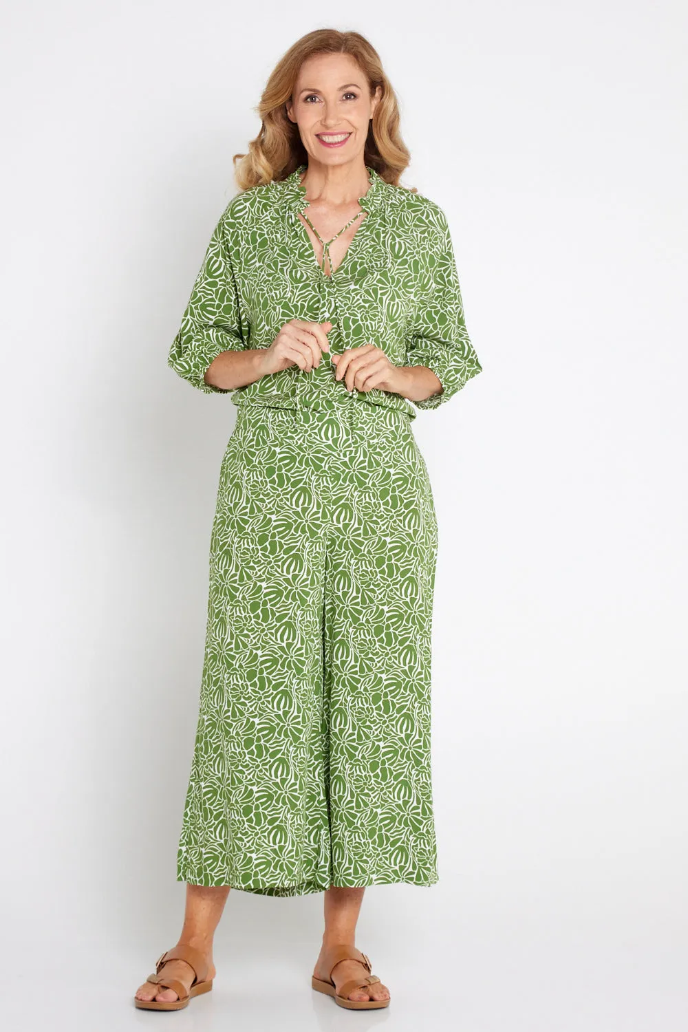 Leaves of Love Print Pants - Avocado