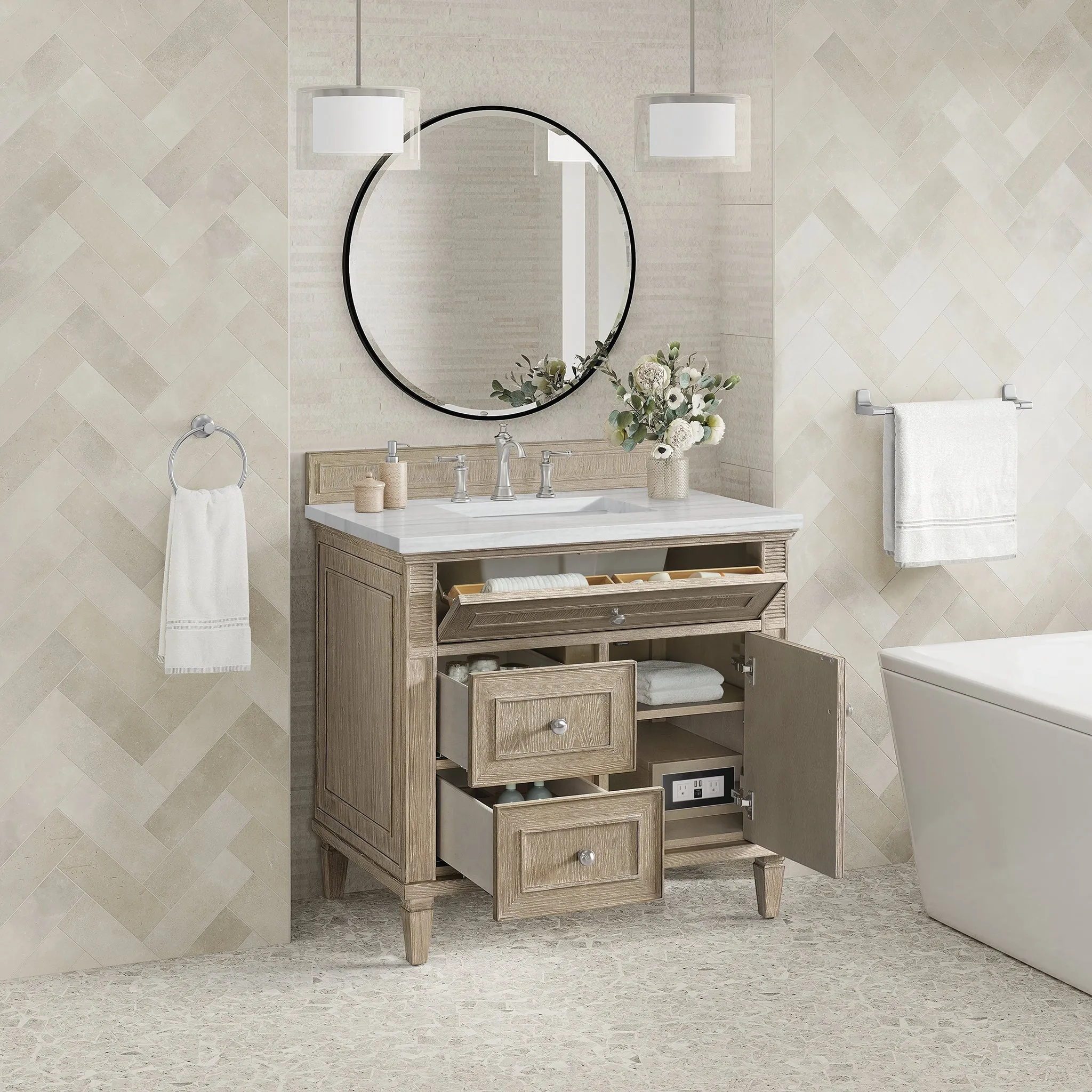 Lorelai 36" Single Vanity in Whitewashed Oak