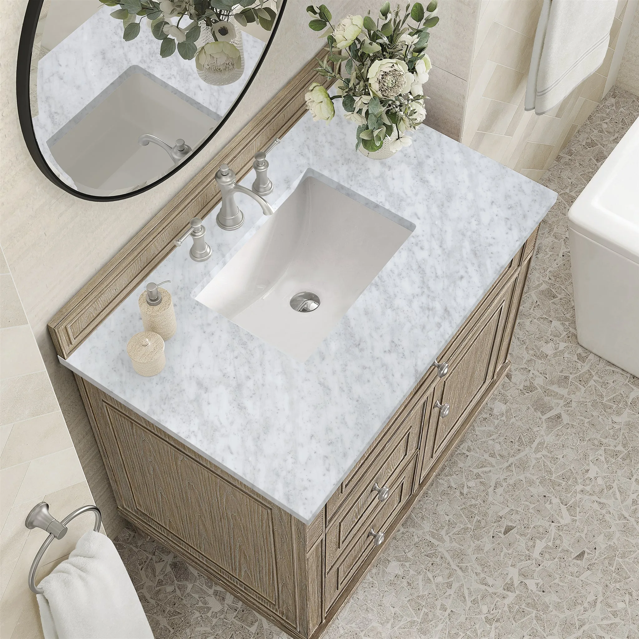 Lorelai 36" Single Vanity in Whitewashed Oak