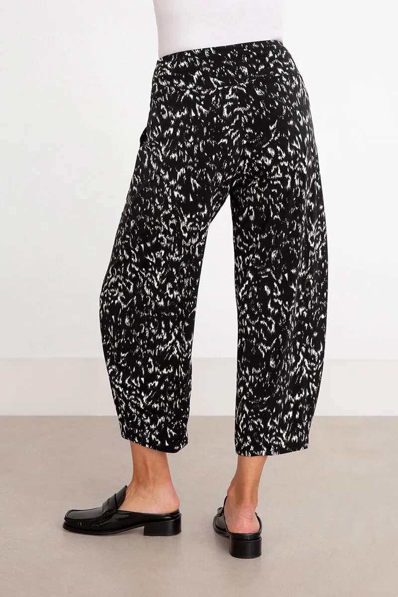 Narrow Lantern Pant | Animal Black