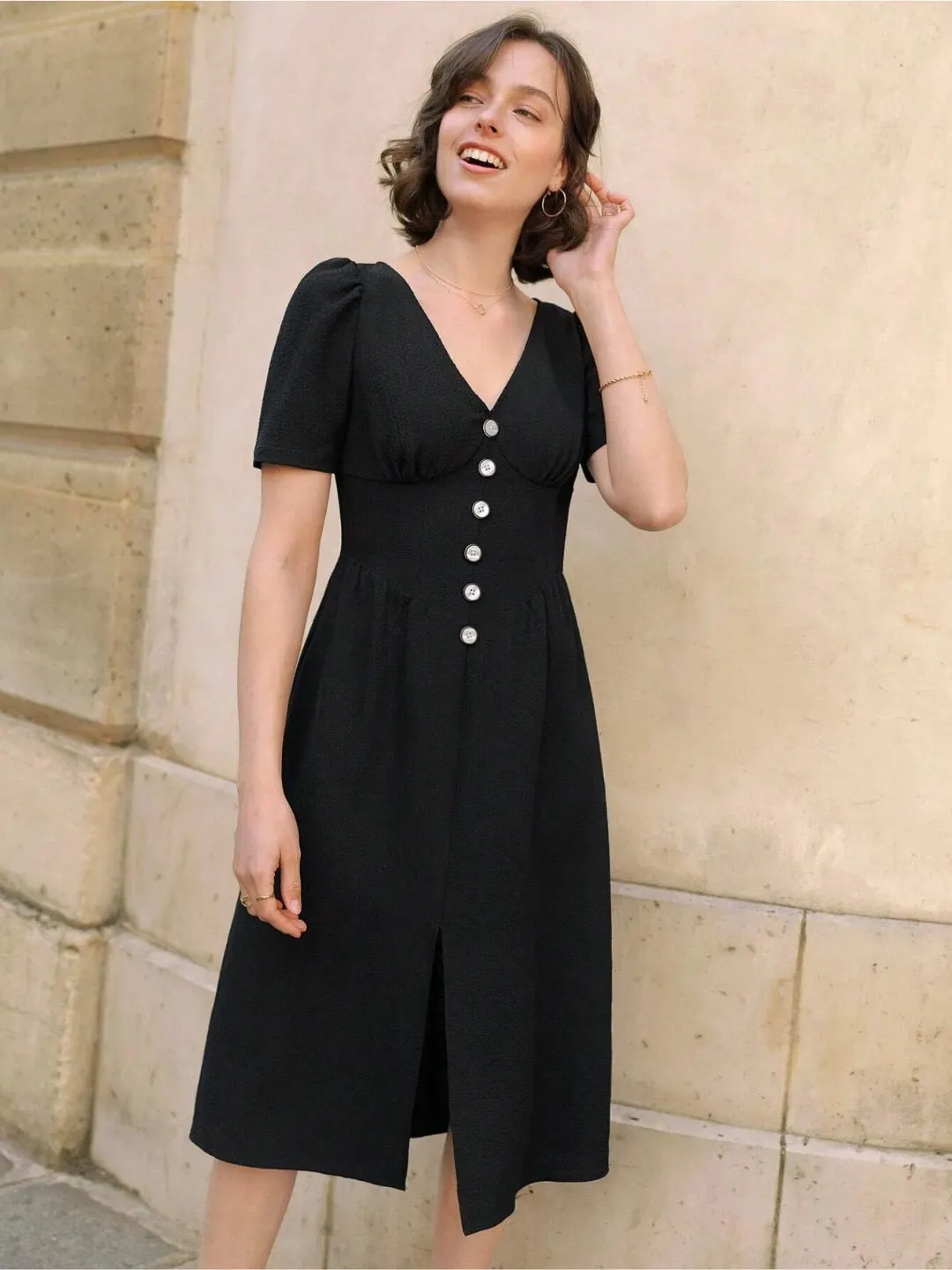 Timeless Noir V-neck Front Buttoned Chic Dress